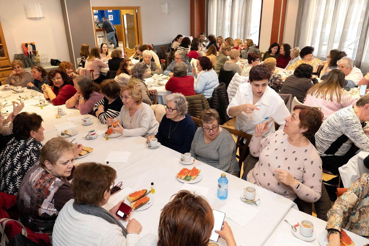 Merienda Con Nosotras Da Inicio Al Programa Conmemorativo Del M En