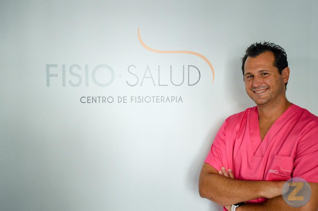 Alberto Sánchez en su centro de fisioterapia. Reportaje fotográfico de Francisco Navarro