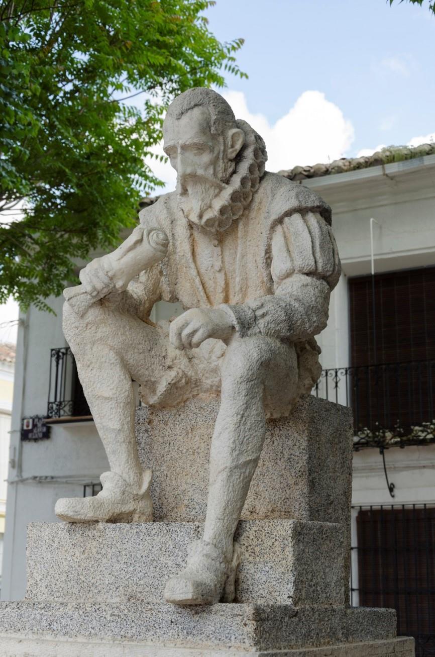 El Pensador. (Cervantes). Escultura de Cayetano Hilario (Foto Rufino Pardo)