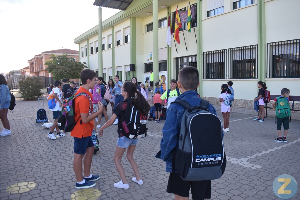 El curso escolar arranca en Tomelloso con total normalidad | La Voz de ...
