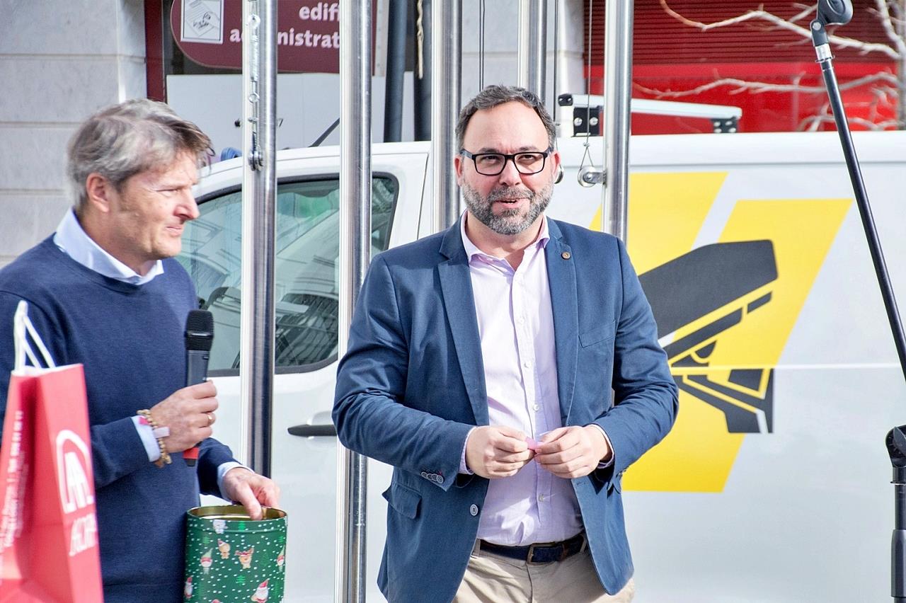 ob.imagen.Descripcion