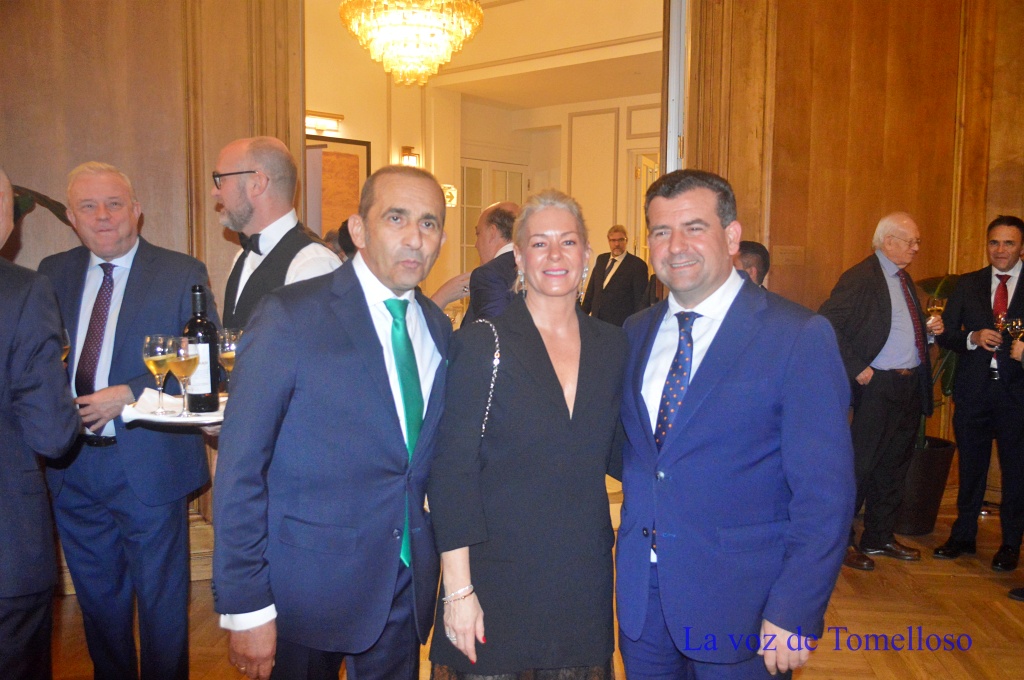 ob.imagen.Descripcion