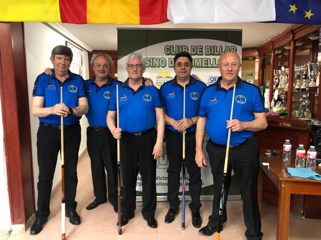 Jugadores del Casino de Tomelloso, antes de un partido