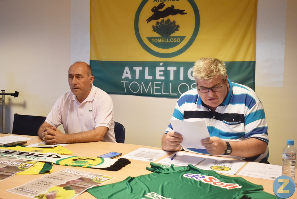 Jorge Romero y Francisco Cañas durante la asamblea